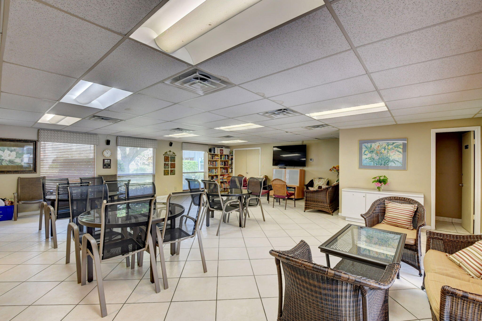 250 NE 20th Street 1170