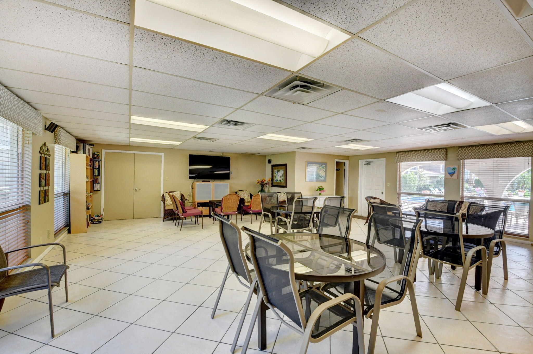 250 NE 20th Street 1170