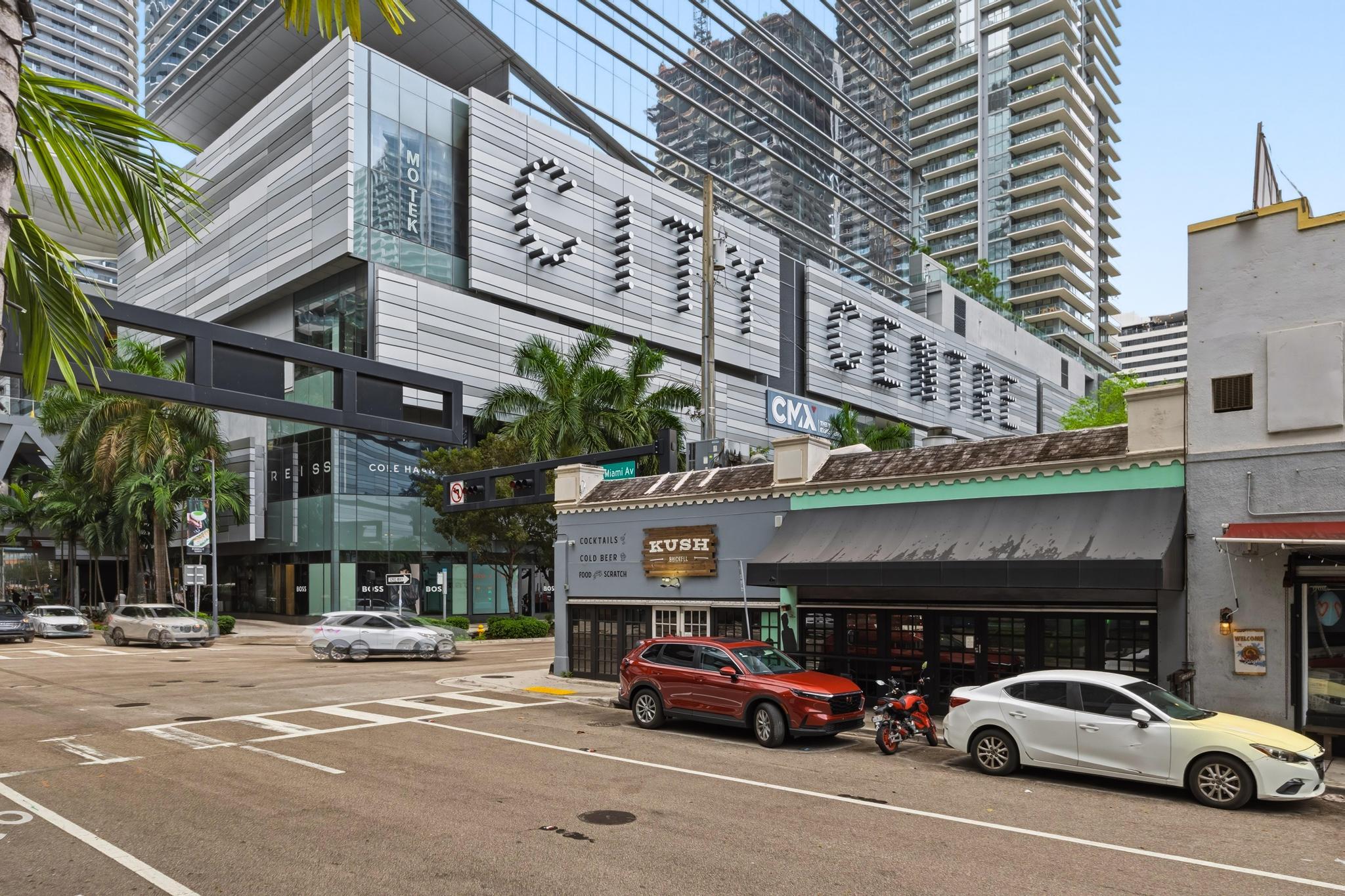 31 SE 6th Street 2601