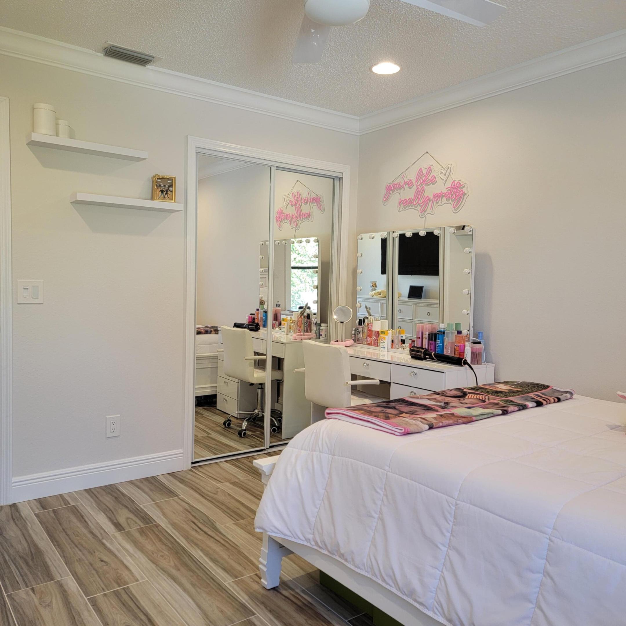 233 SW Chelsea Terrace, Port St. Lucie