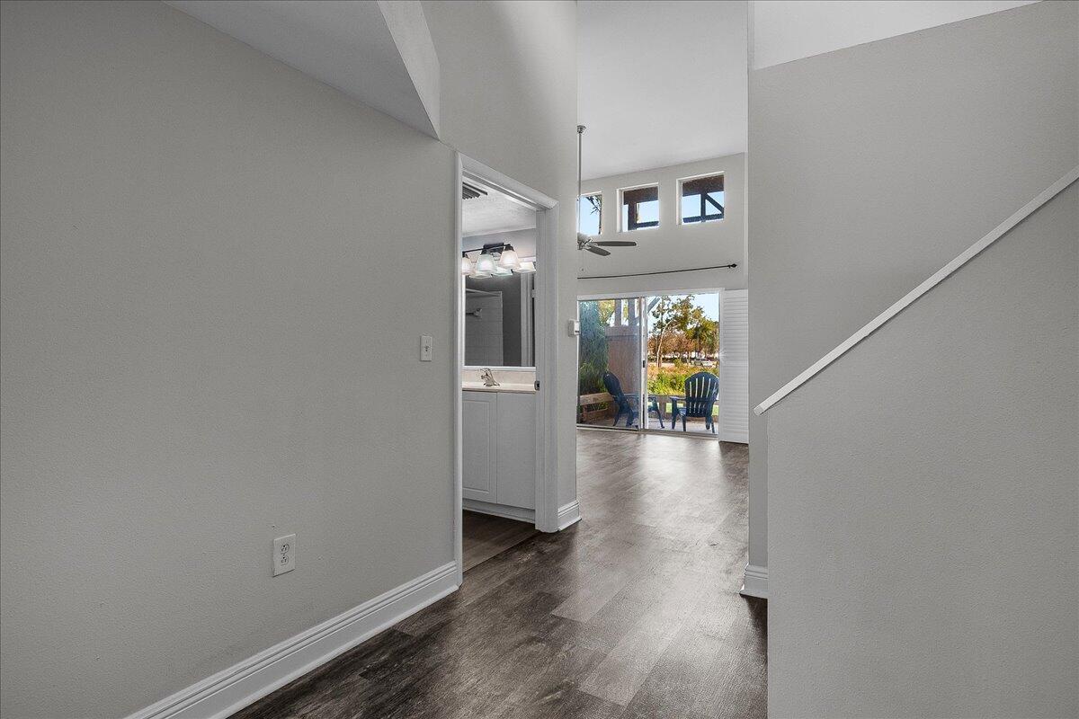 4751 Via Palm Lake 407