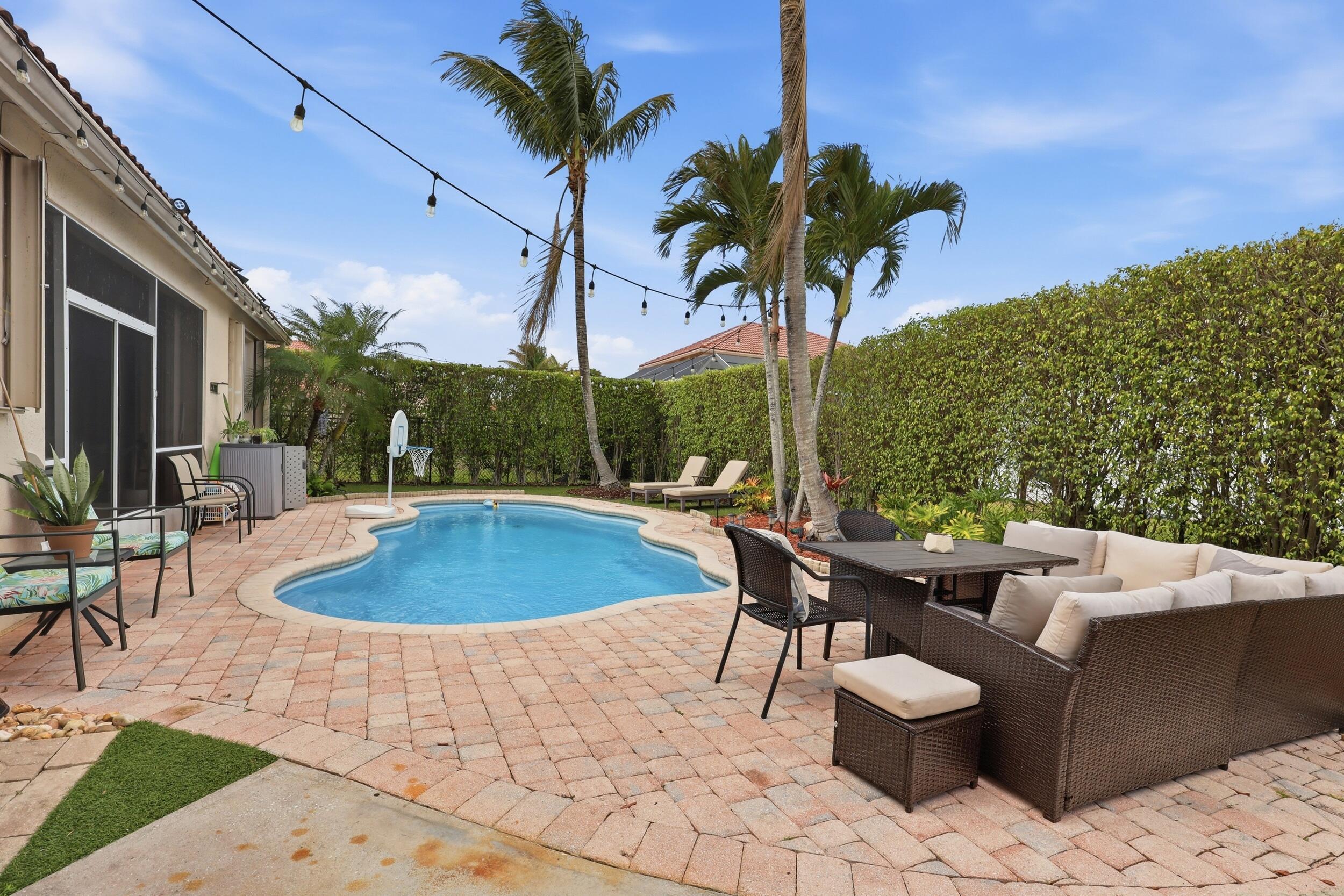 3710 Victoria Road