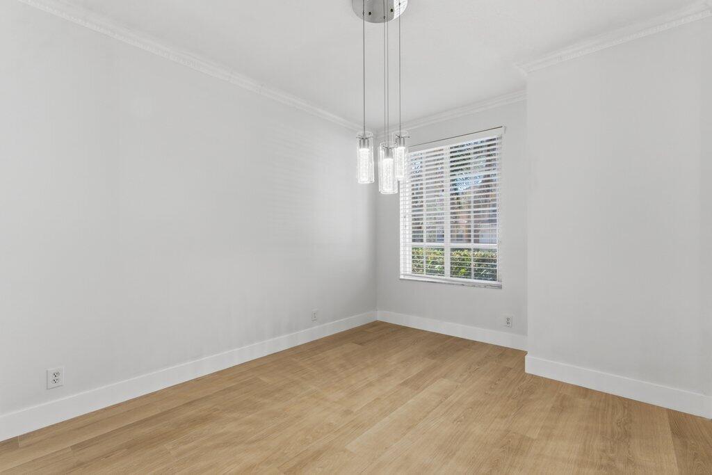 220 Blackbird Lane