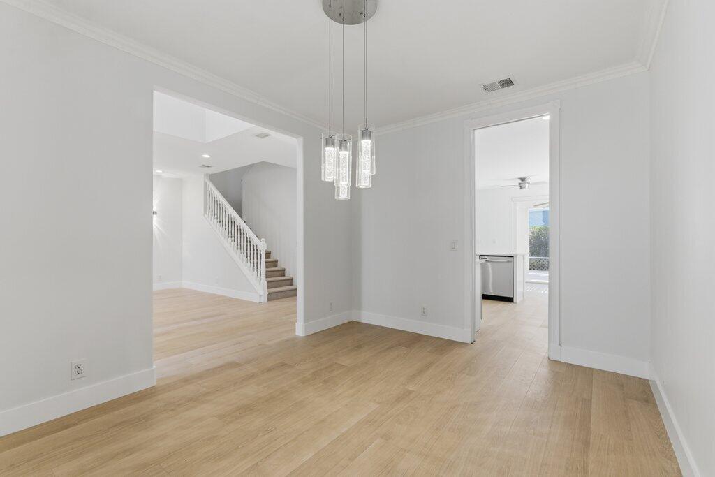 220 Blackbird Lane