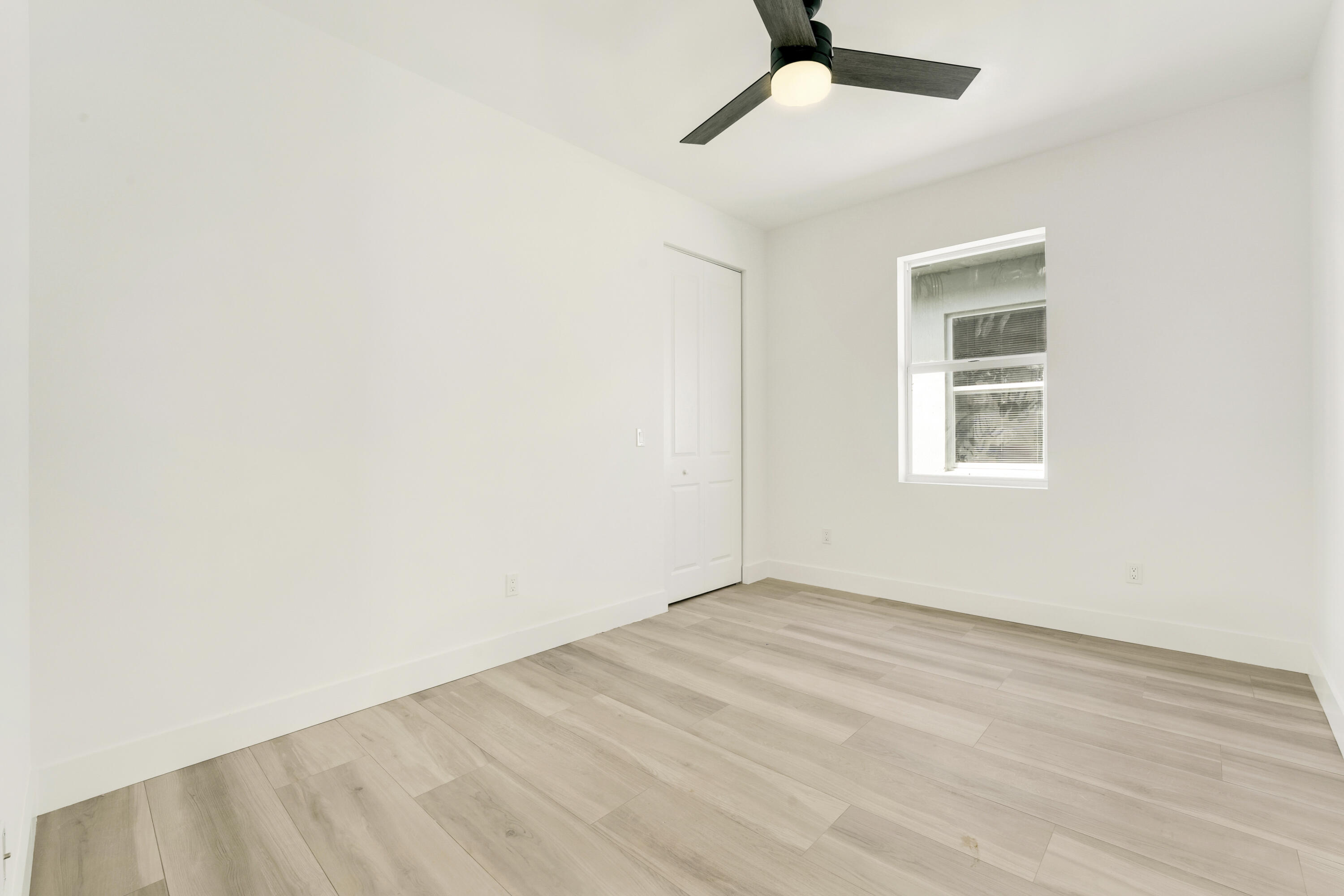 2653 Hiawatha Avenue