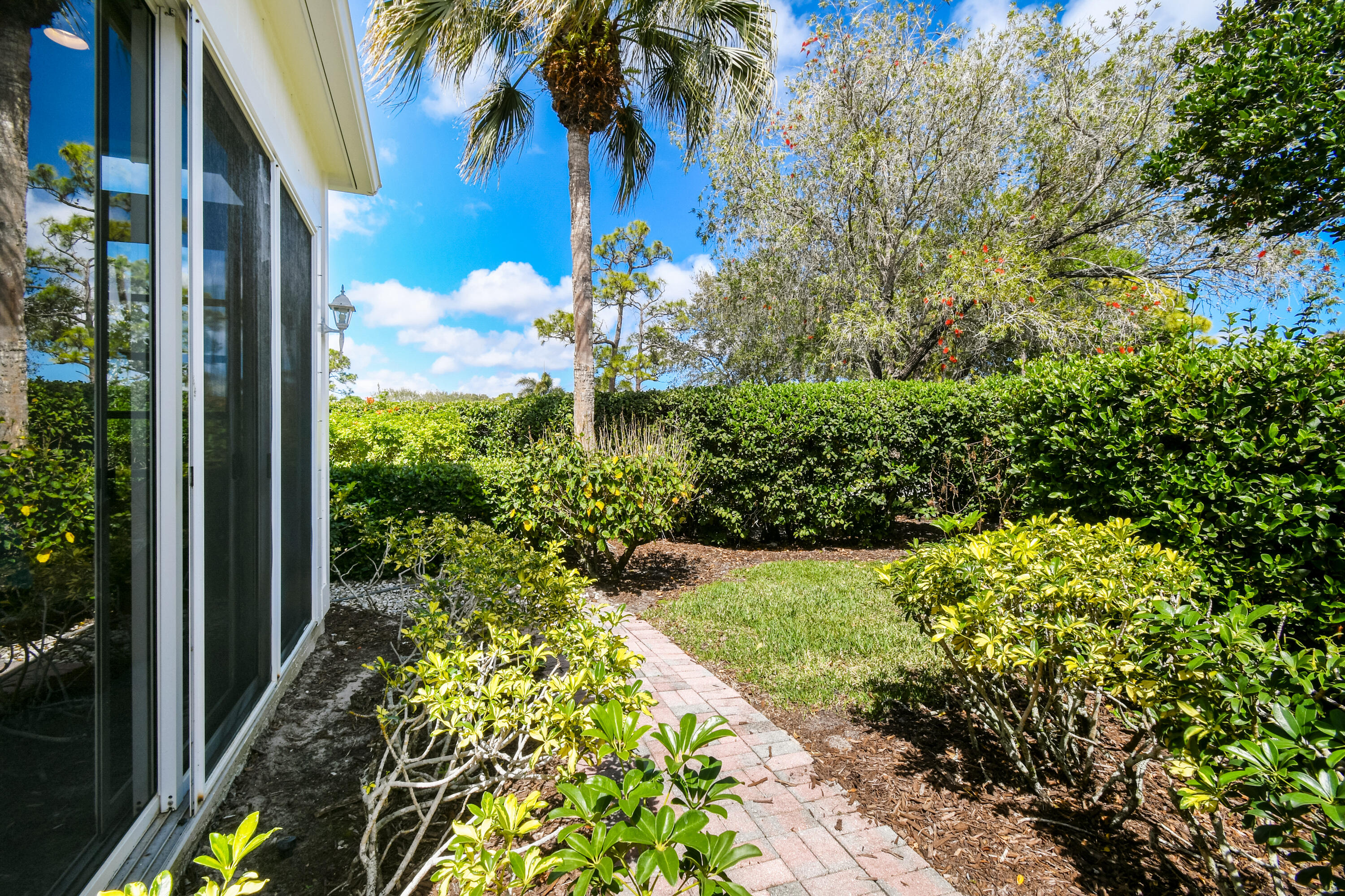 2201 NW Seagrass Drive