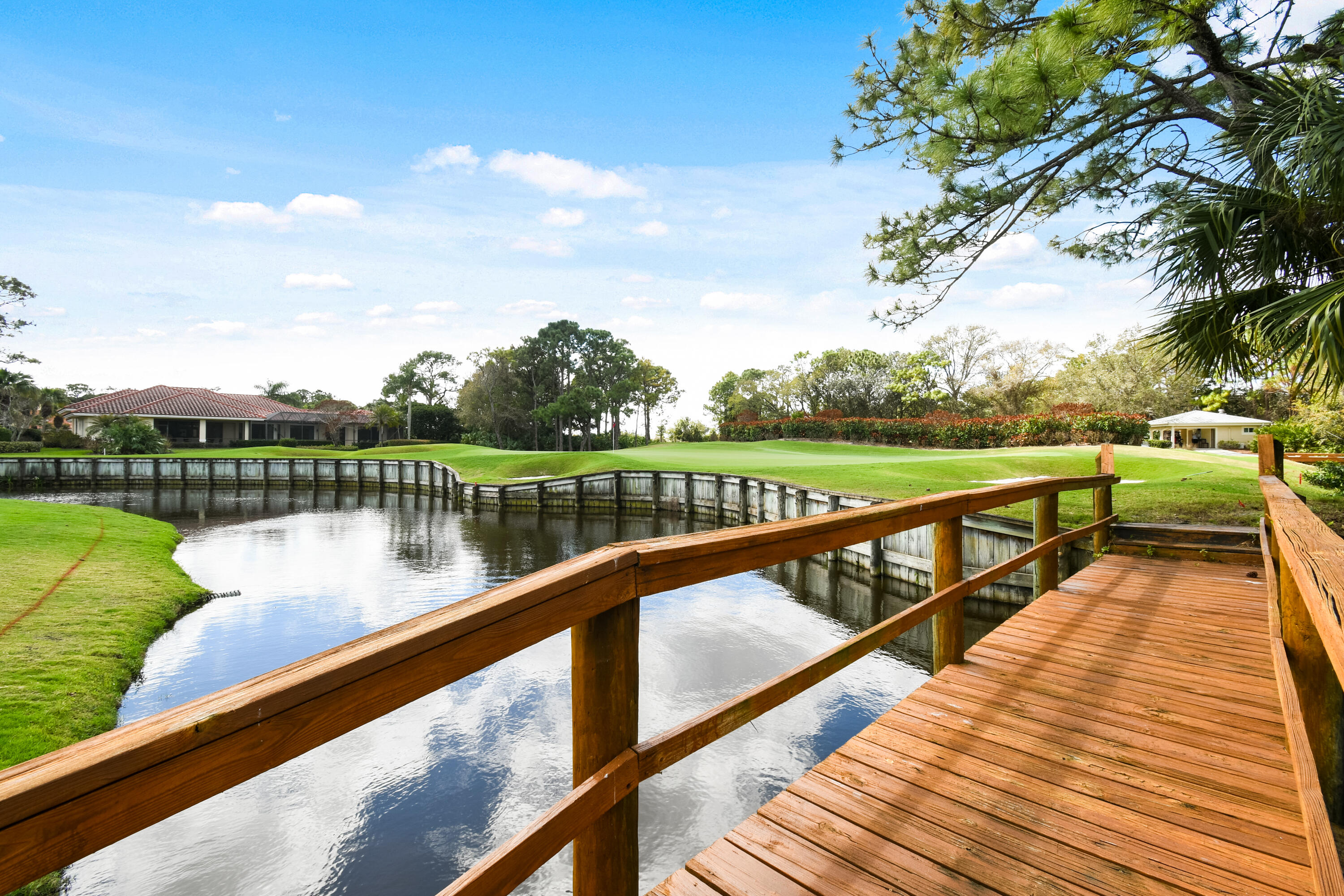 2201 NW Seagrass Drive