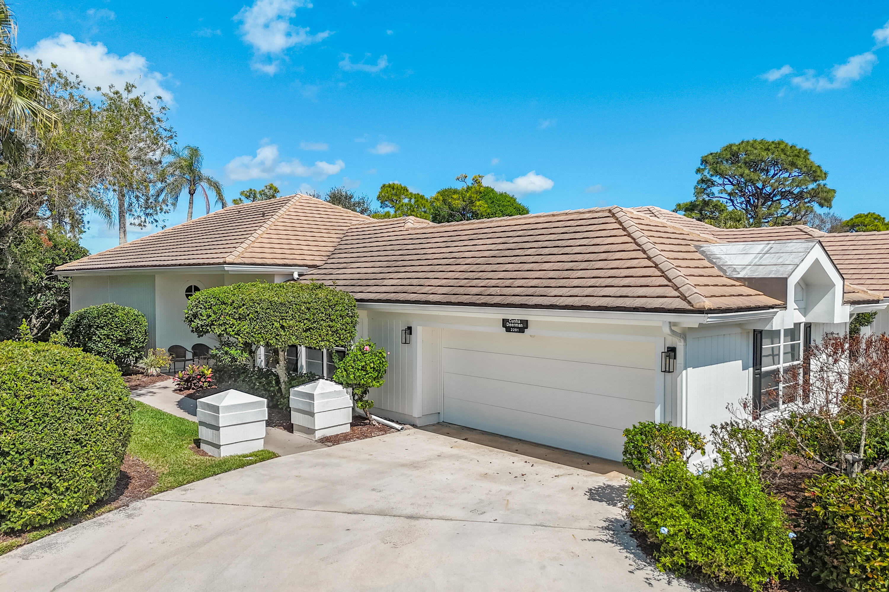 2201 NW Seagrass Drive