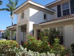 204 Evergrene Parkway 18A