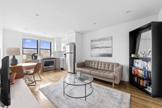 61 MARTENSE Street Unit: 5b