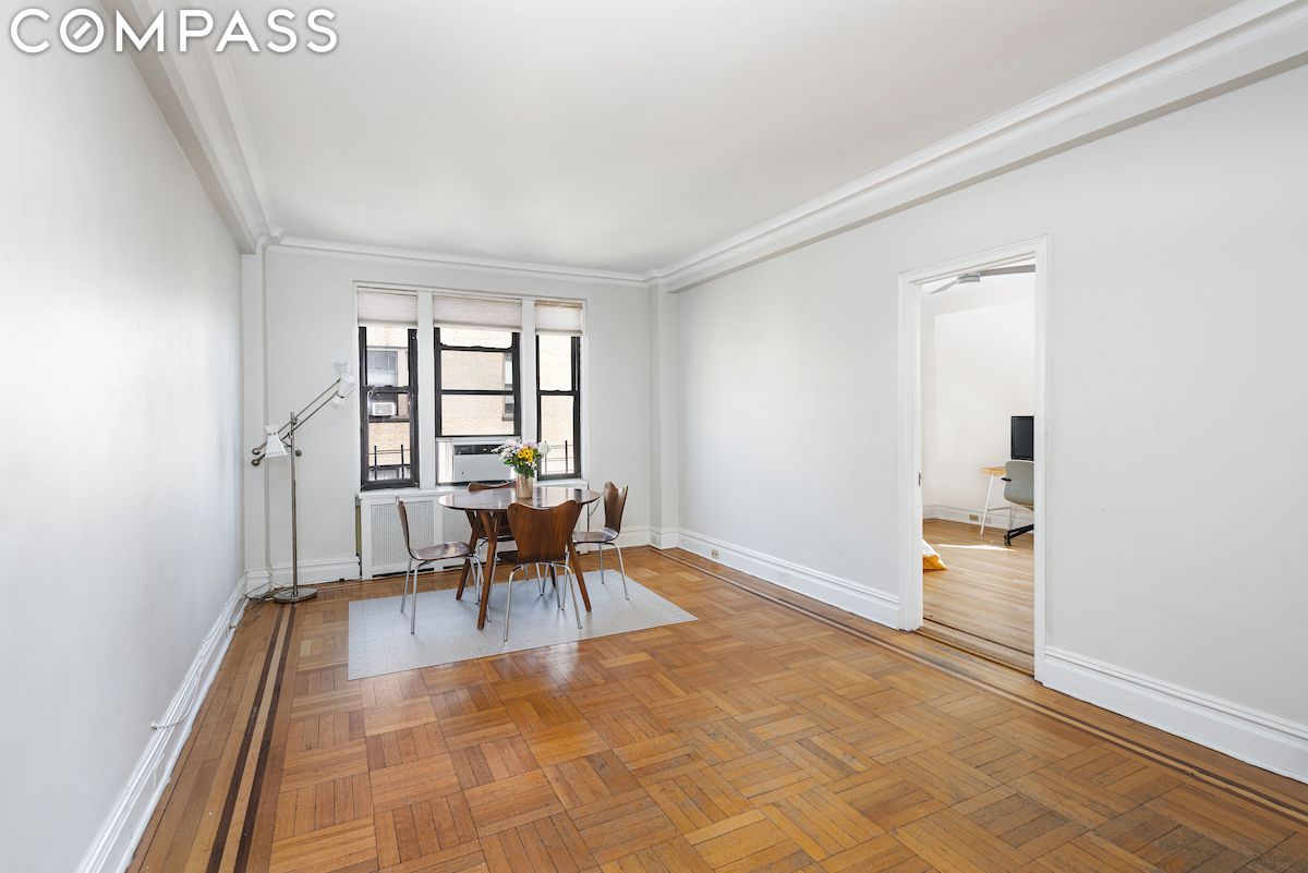 221 West 82nd Street Unit: 15-B