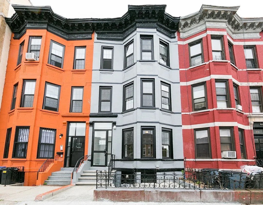 1576 EASTERN Parkway Unit: 1