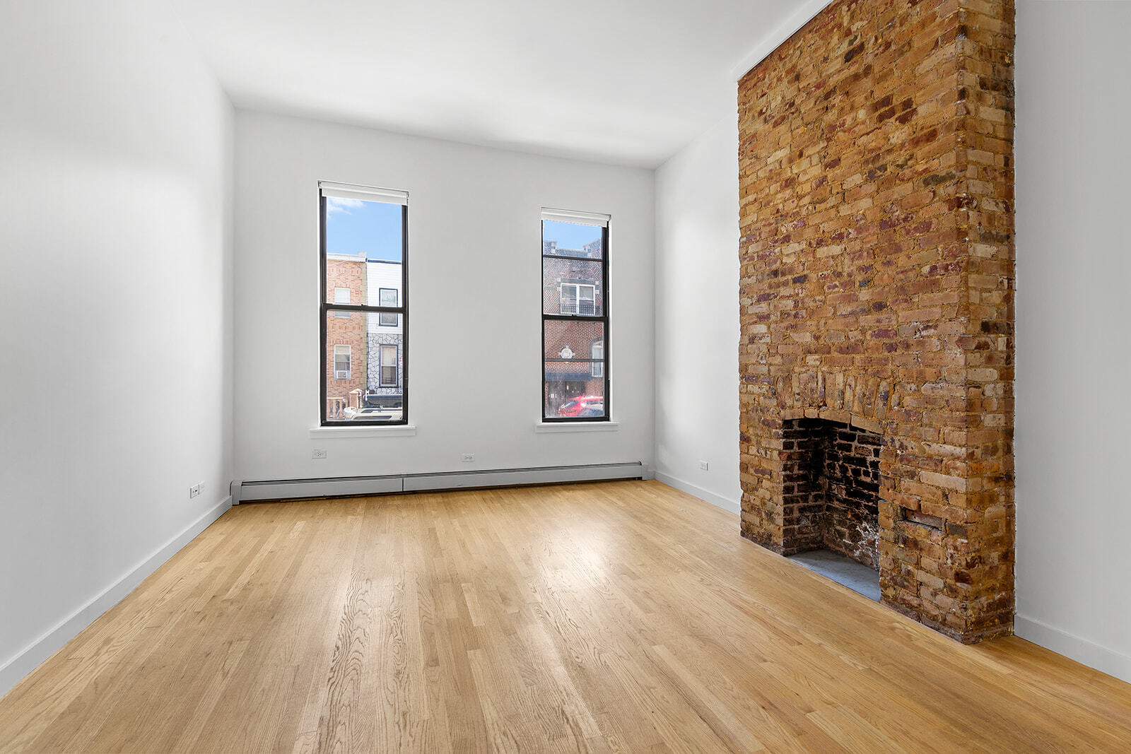 75 STANHOPE Street Unit: 1