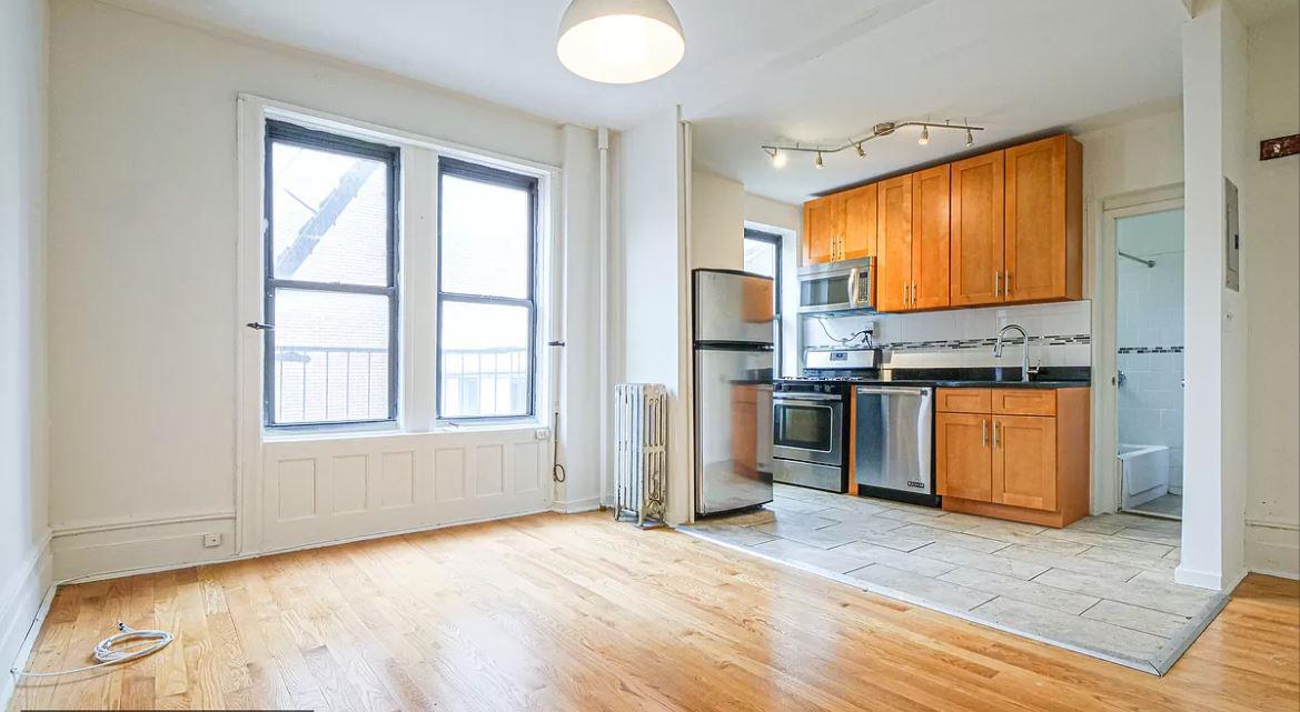 88 ADELPHI Street Unit: 14