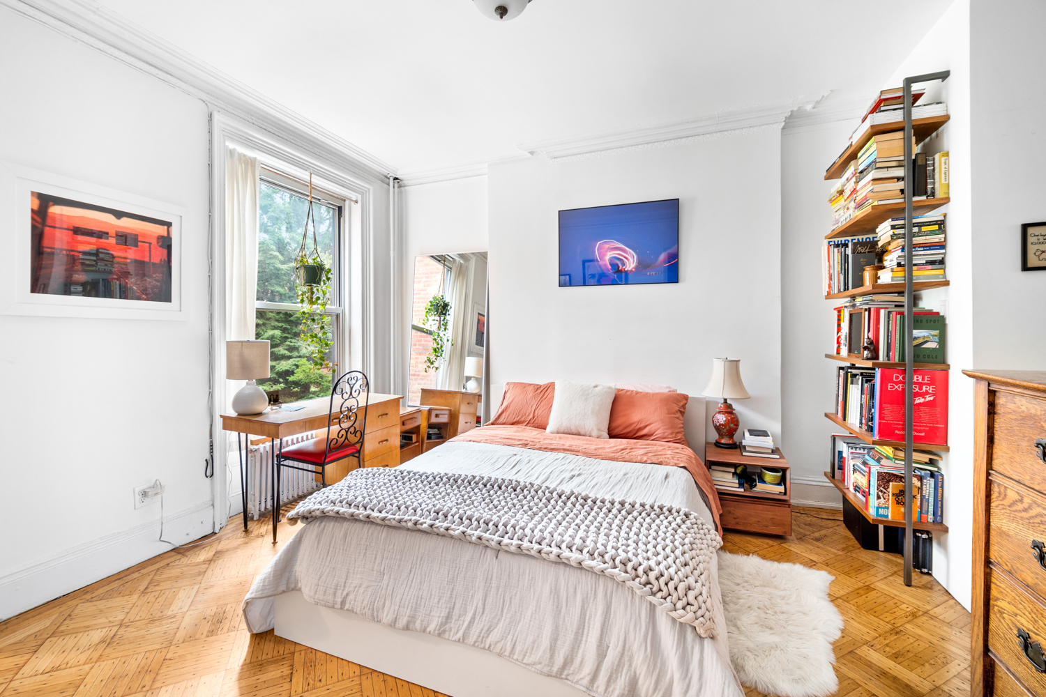 15 S PORTLAND Avenue Unit: 2