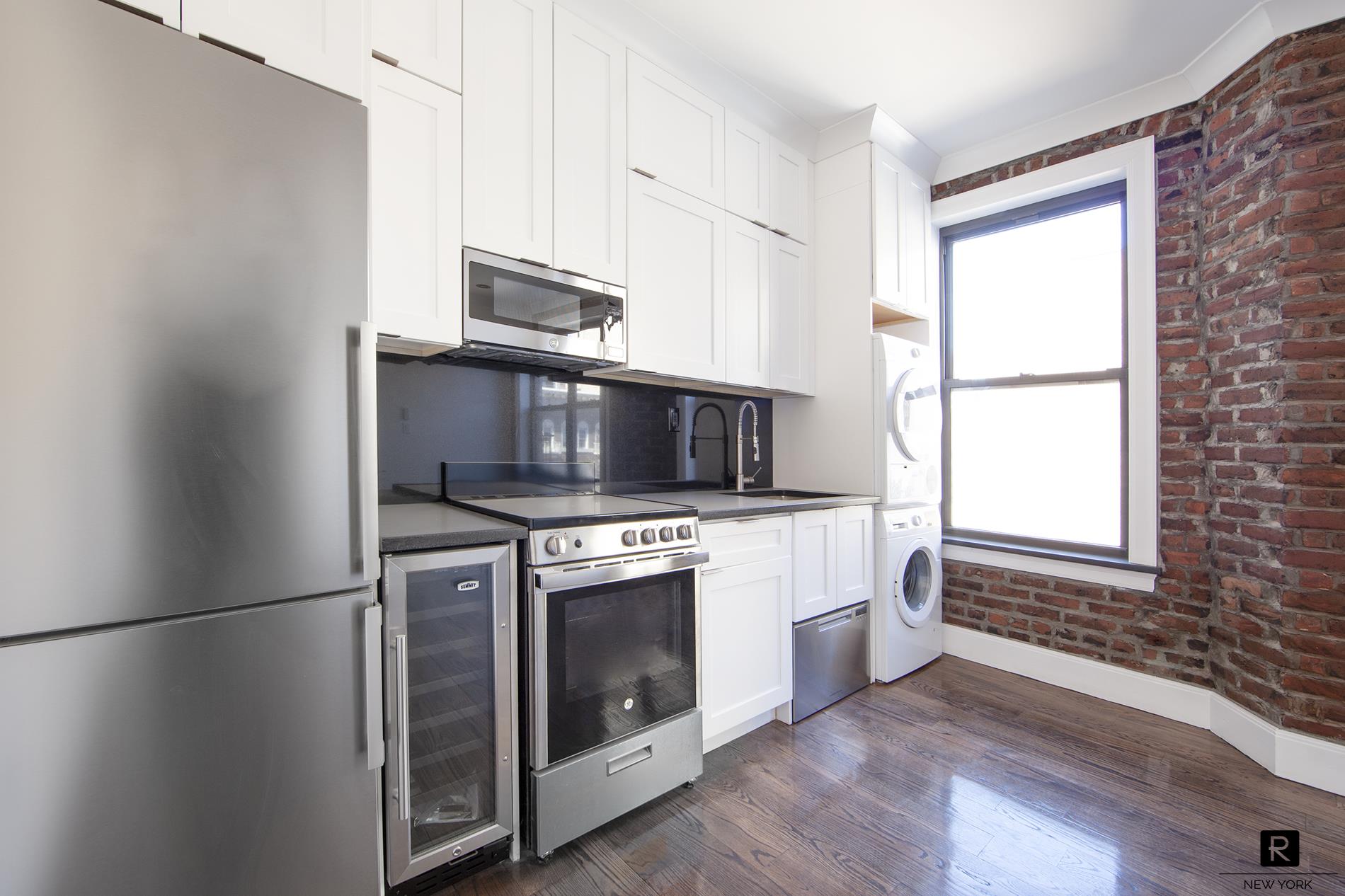 106 West 13th Street 3