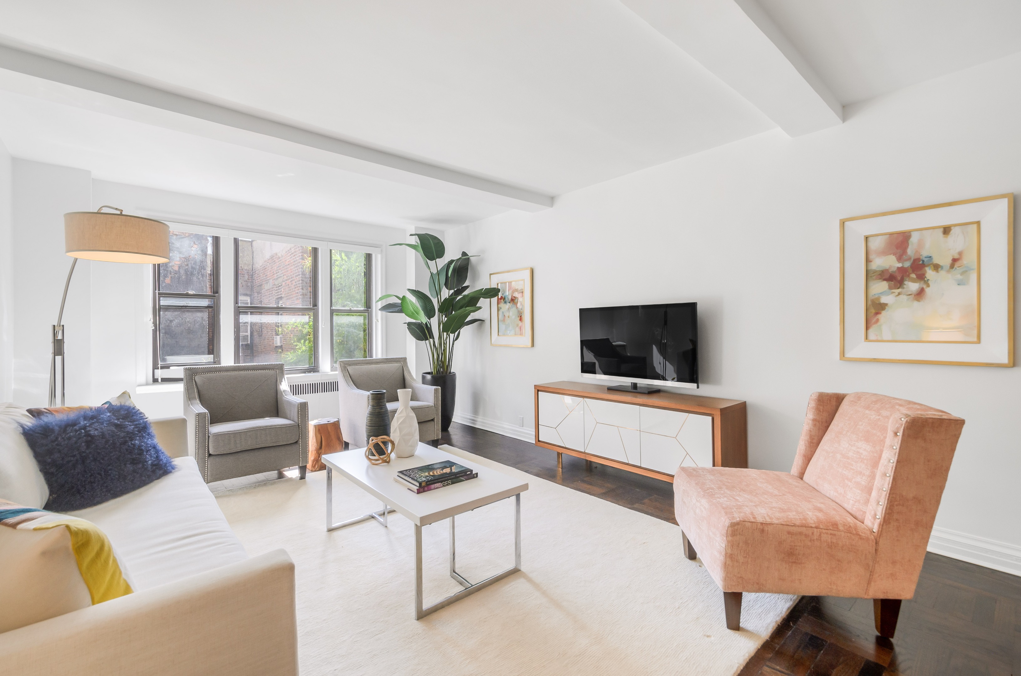 152 E 94TH Street Unit: 6JH