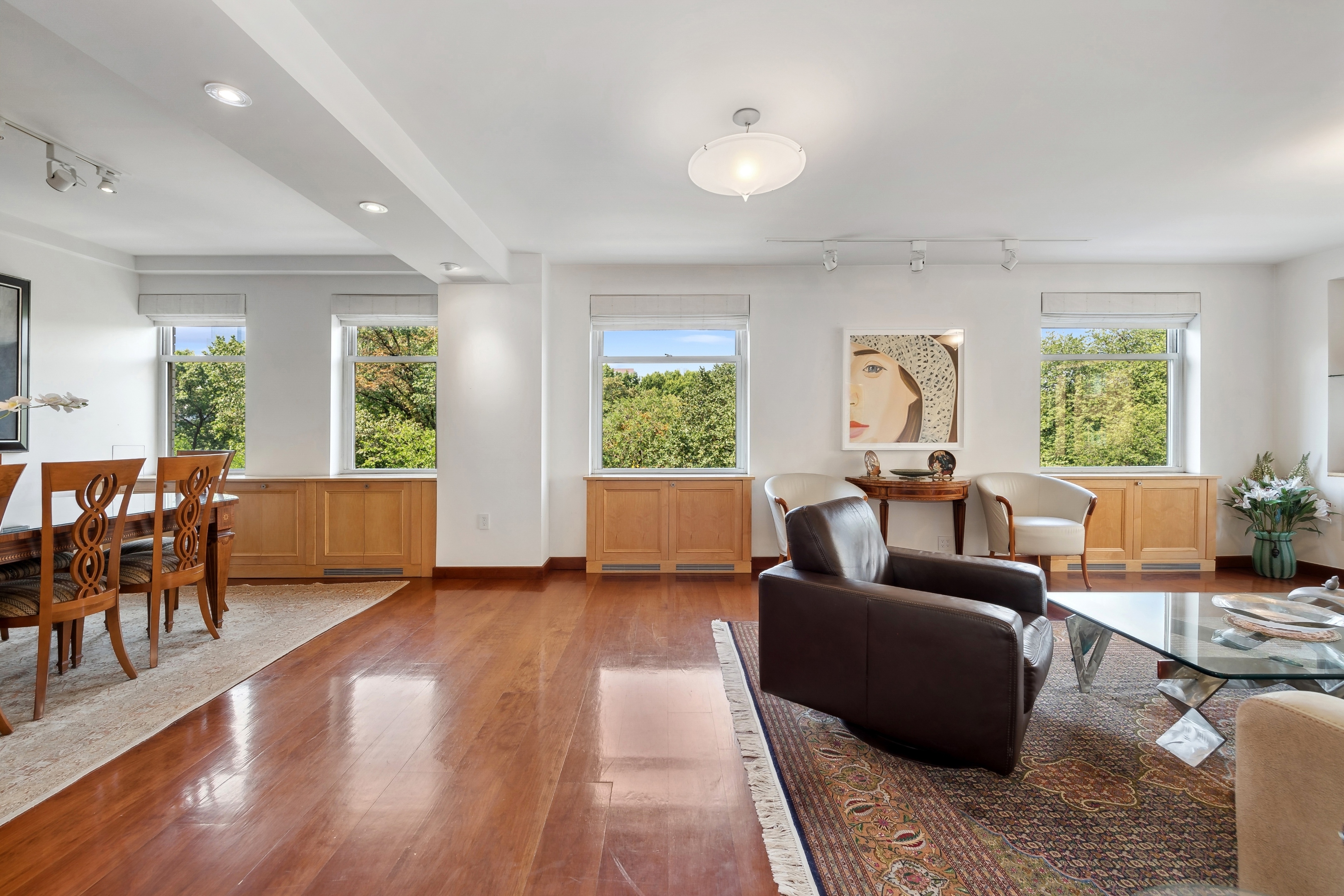 875 5TH Avenue Unit: 7C