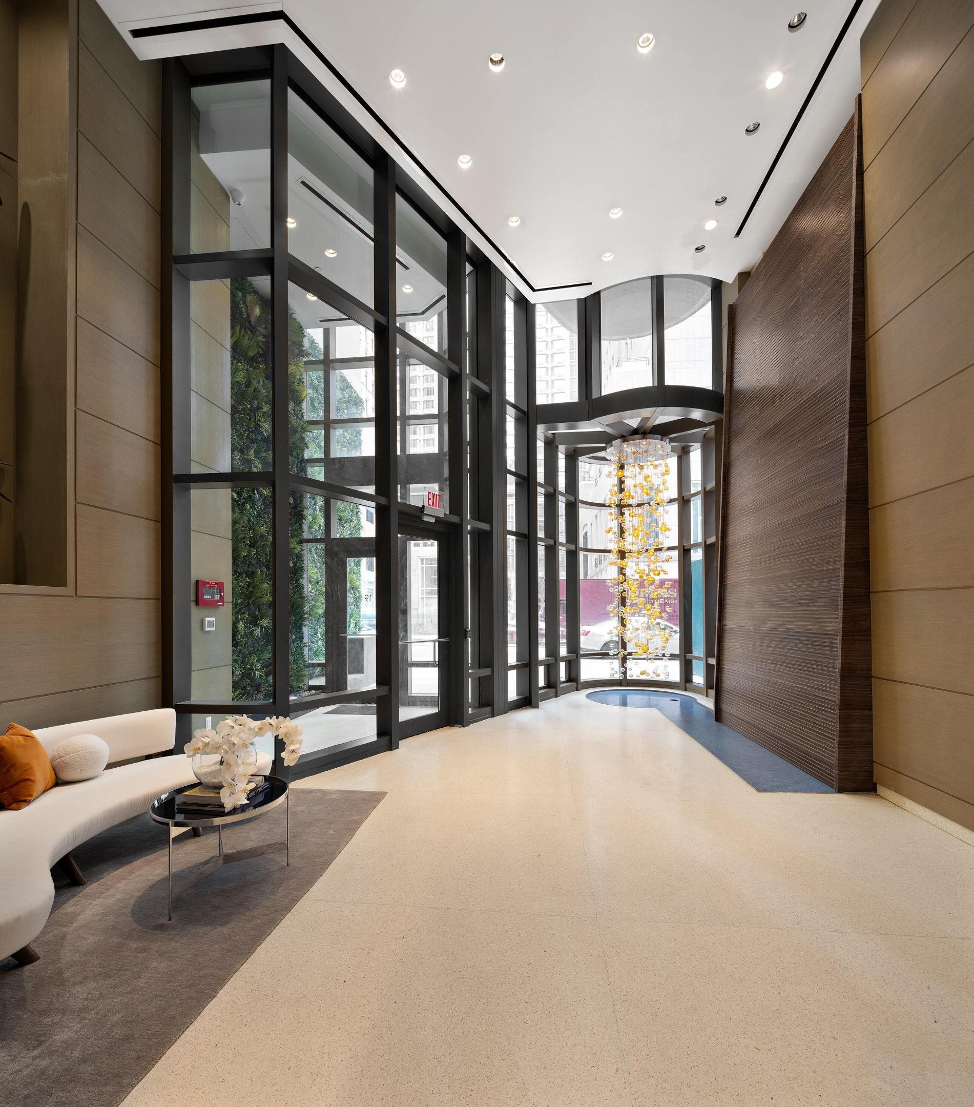 19 PARK Place Unit: 4B