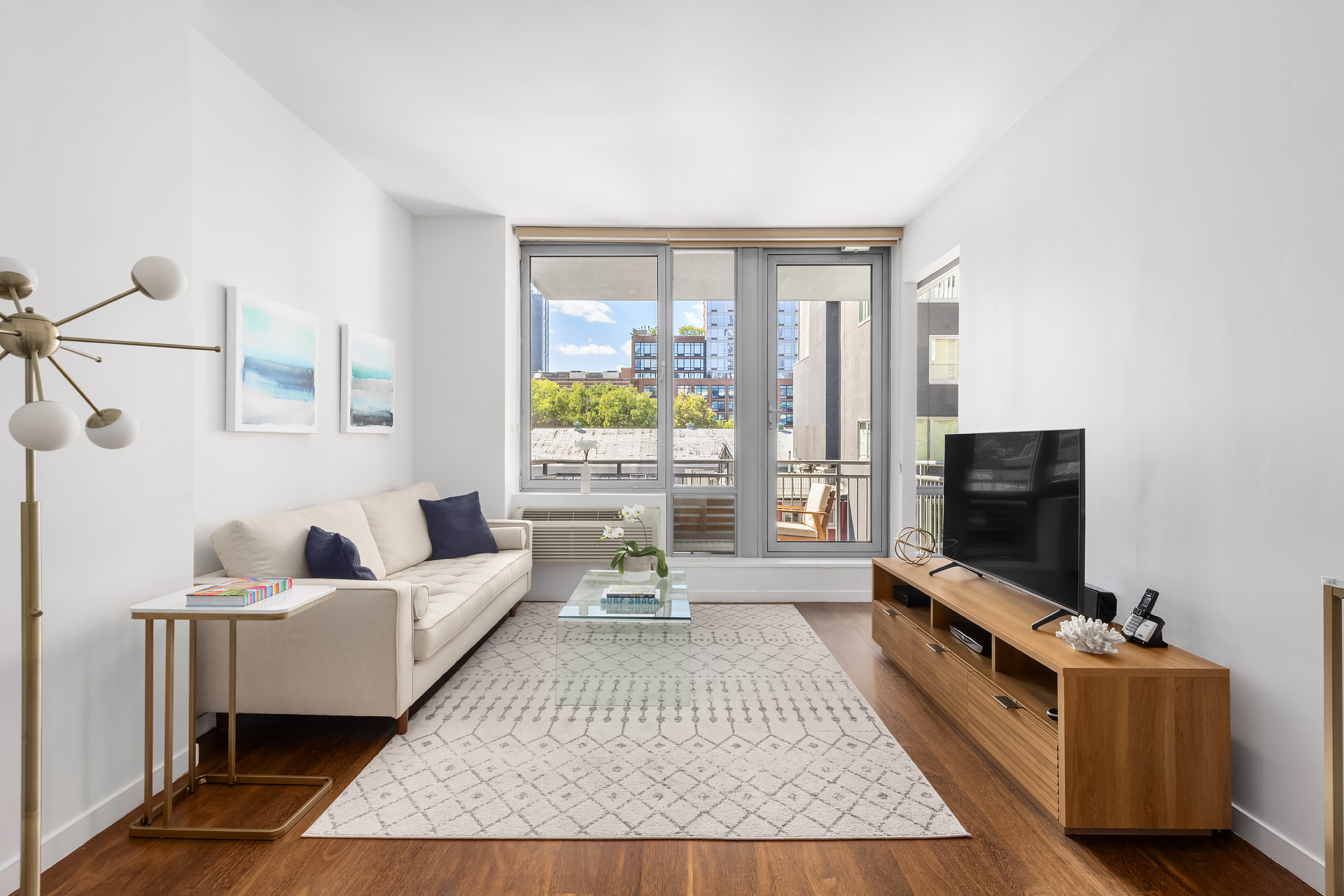 444 W 19TH Street Unit: 502