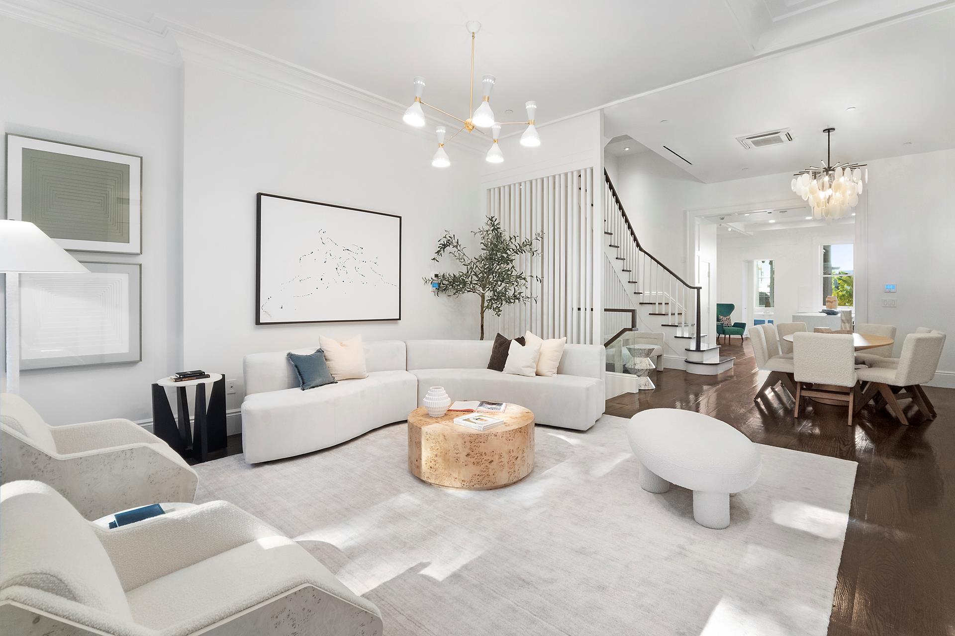 41 W 87TH Street NA