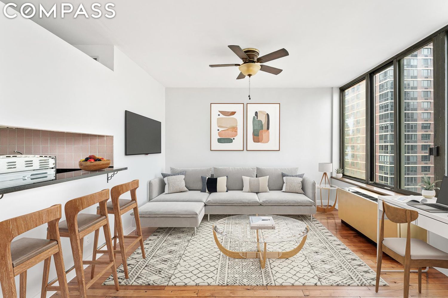 300 East 93rd Street Unit: 17C