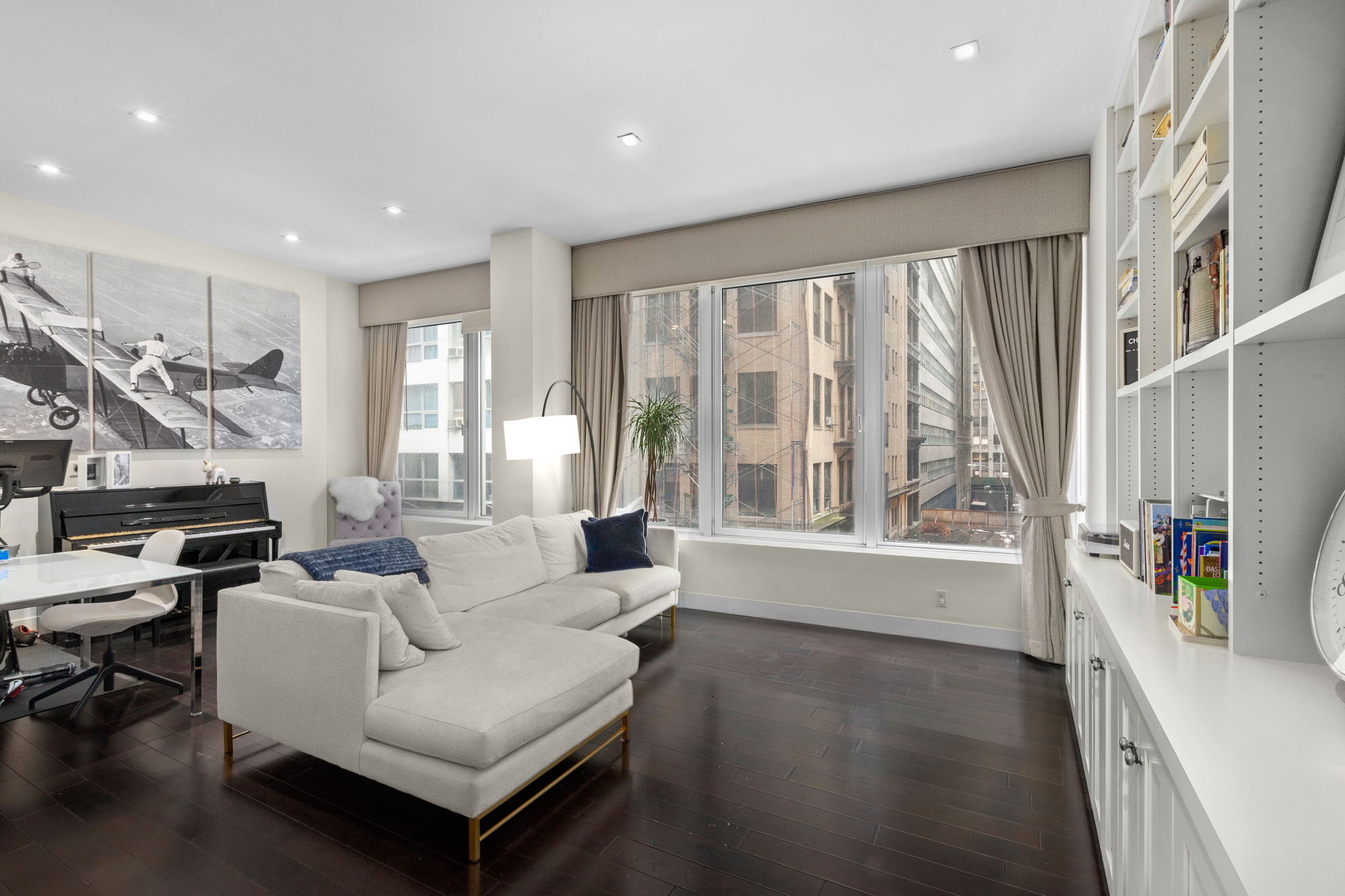 111 FULTON Street 424S