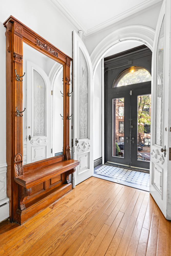 168 LAFAYETTE Avenue Unit: 2