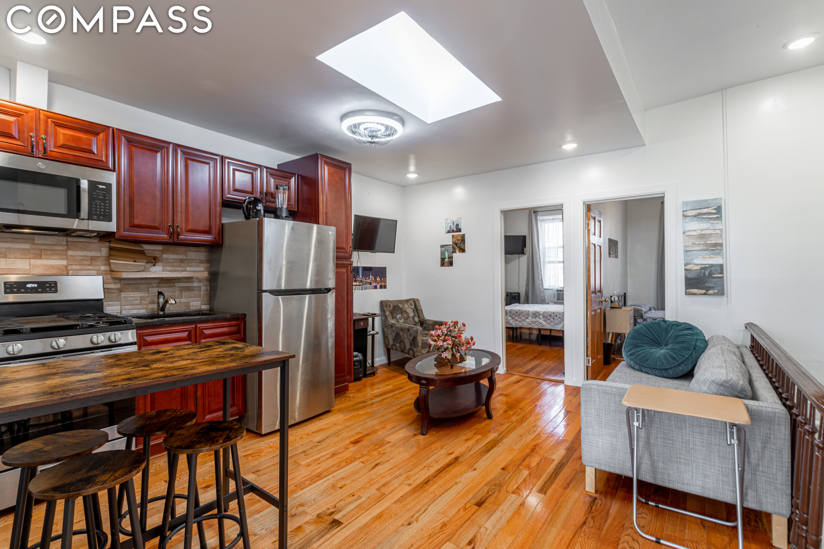 370 A Monroe Street 2
