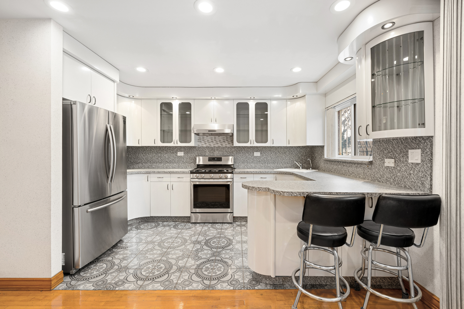 3977 Nostrand Avenue