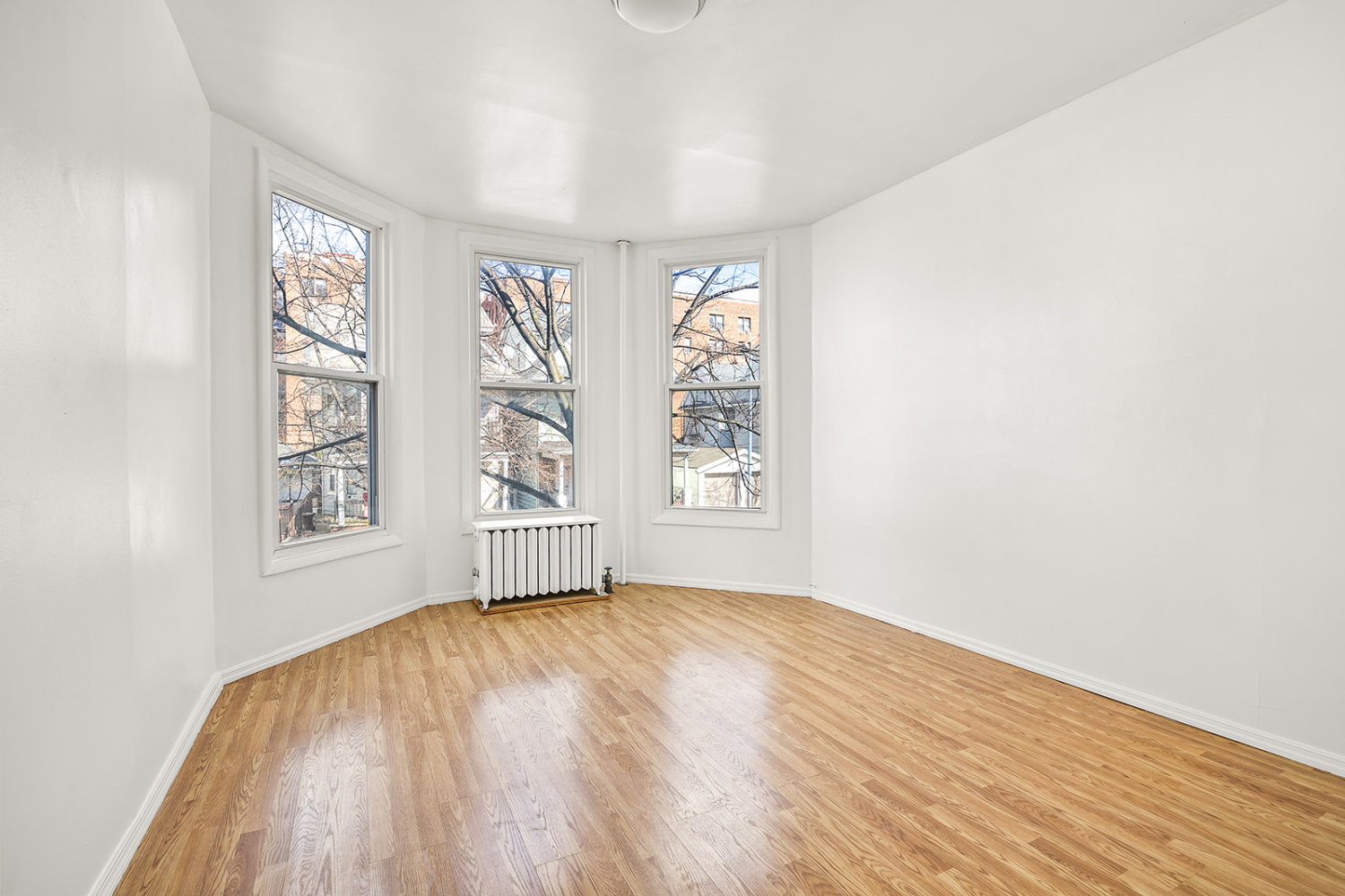 182 East 5th Street Unit: 2