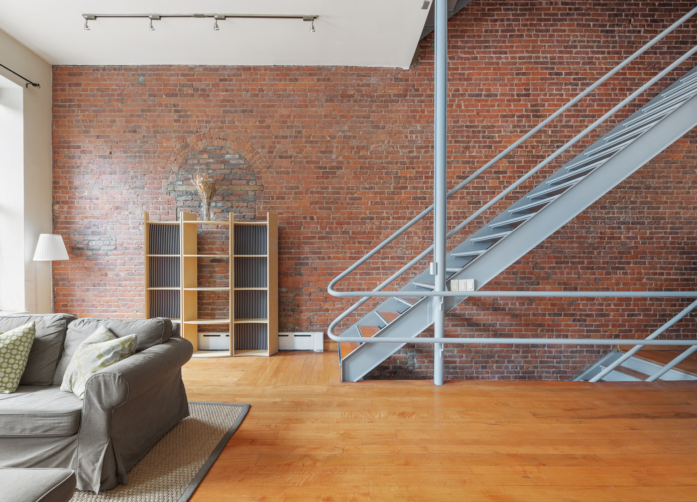 341 E 116TH Street