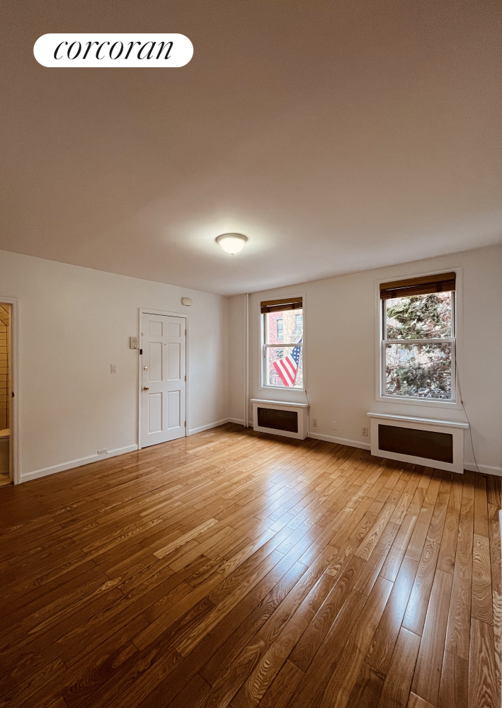 1036 Lorimer Street Unit: 1