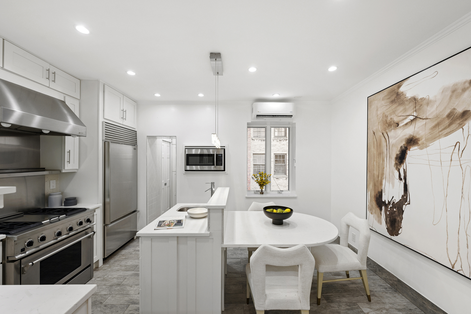 132 East 36th Street