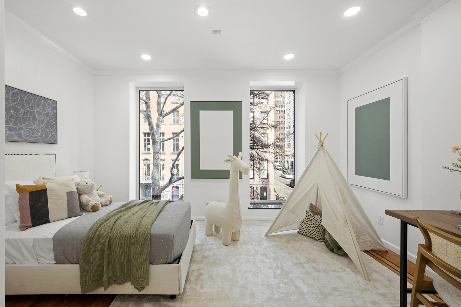 132 East 36th Street