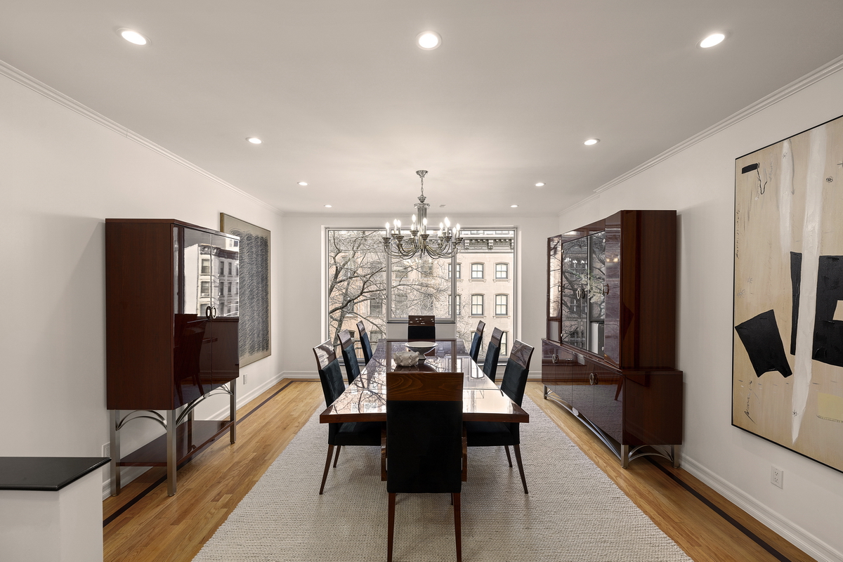 132 East 36th Street