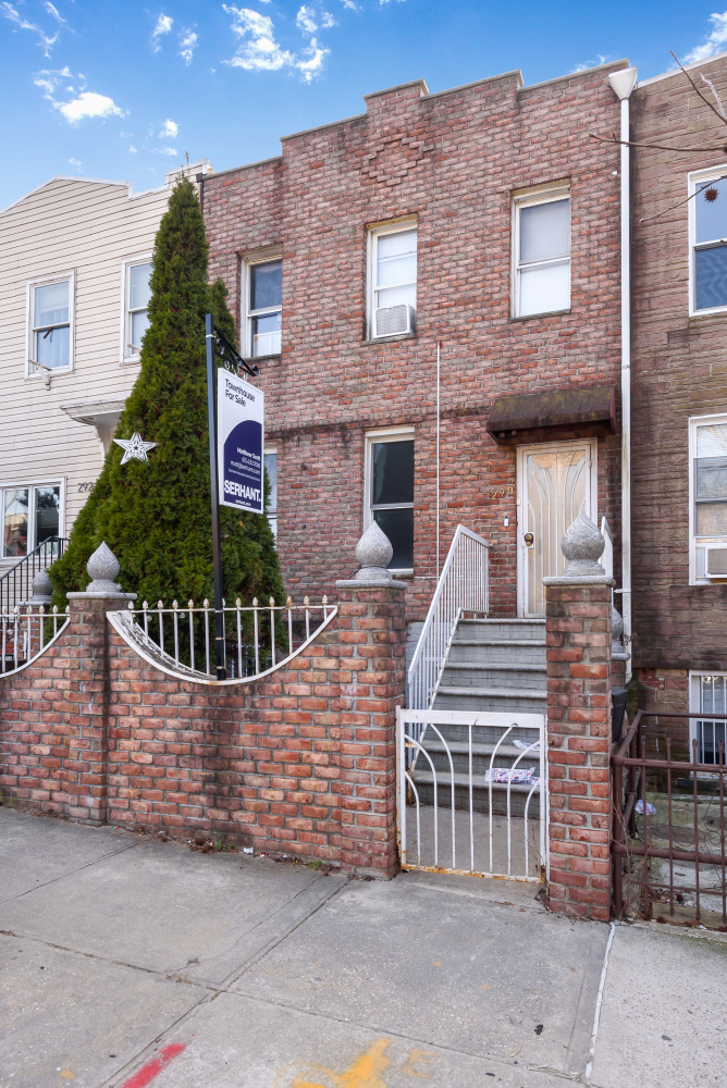 290 17th Street