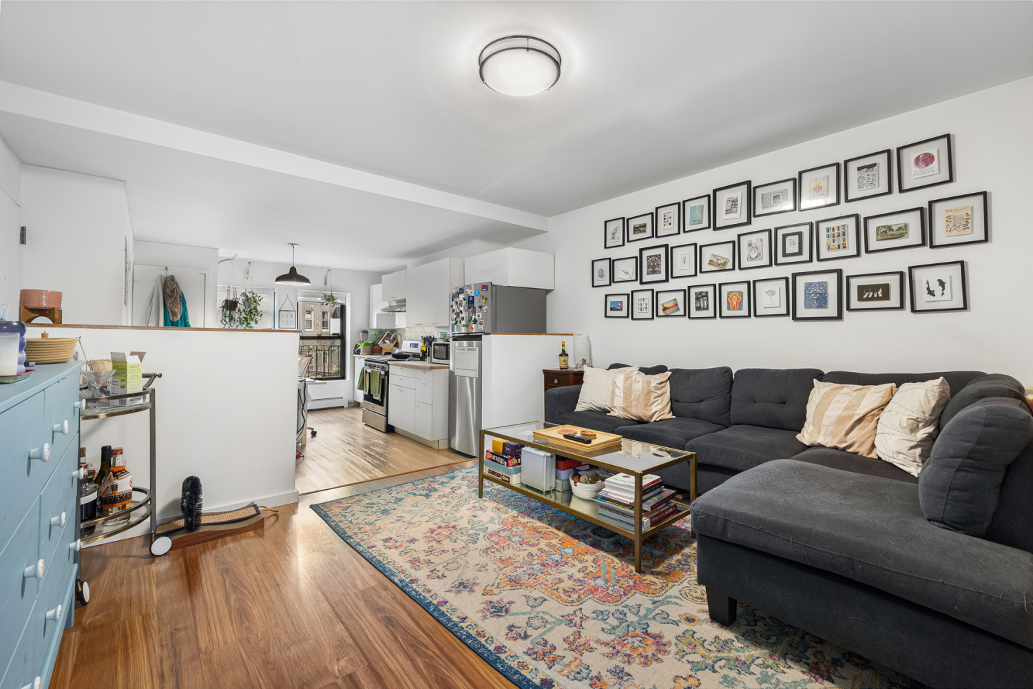 240 North 5th Street Unit: 3