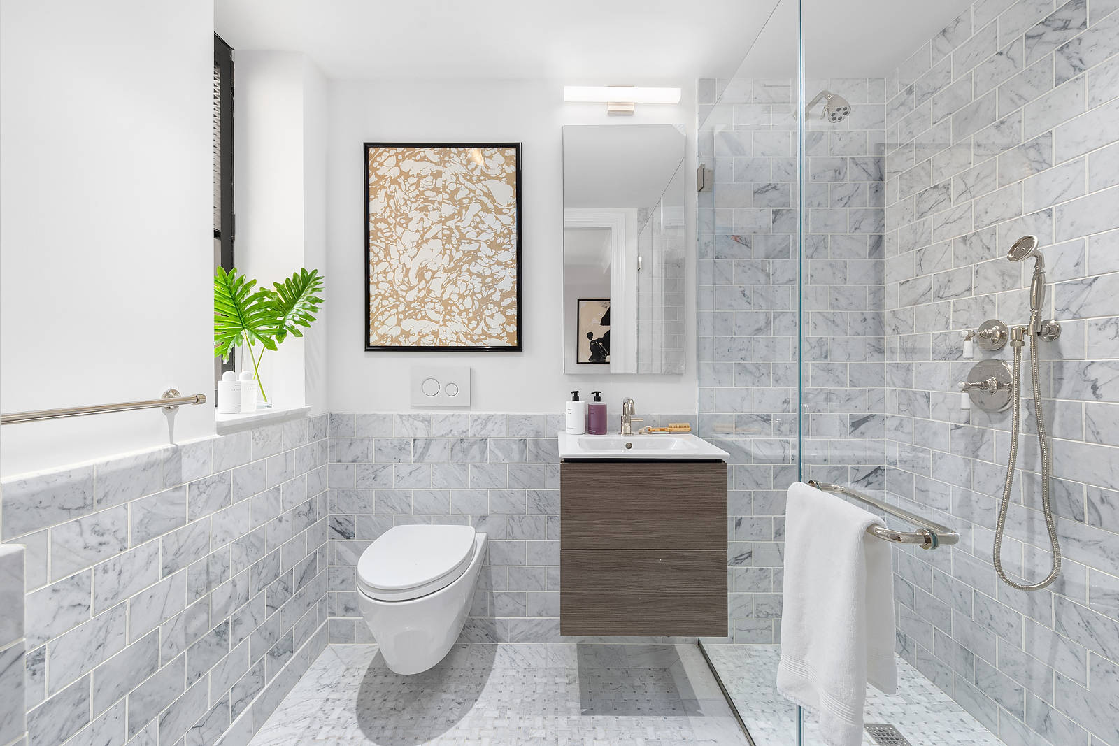 201 W 77th Street Unit: 16E