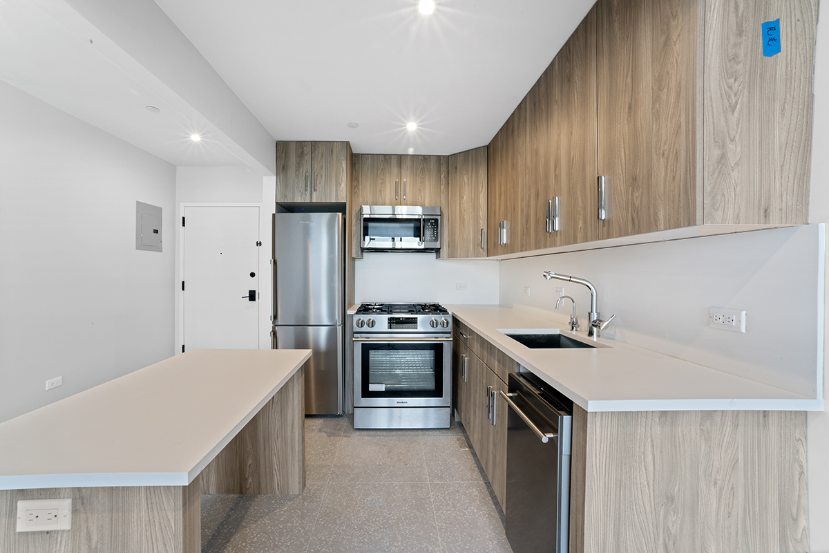 231 East 123rd Street Unit: 3B