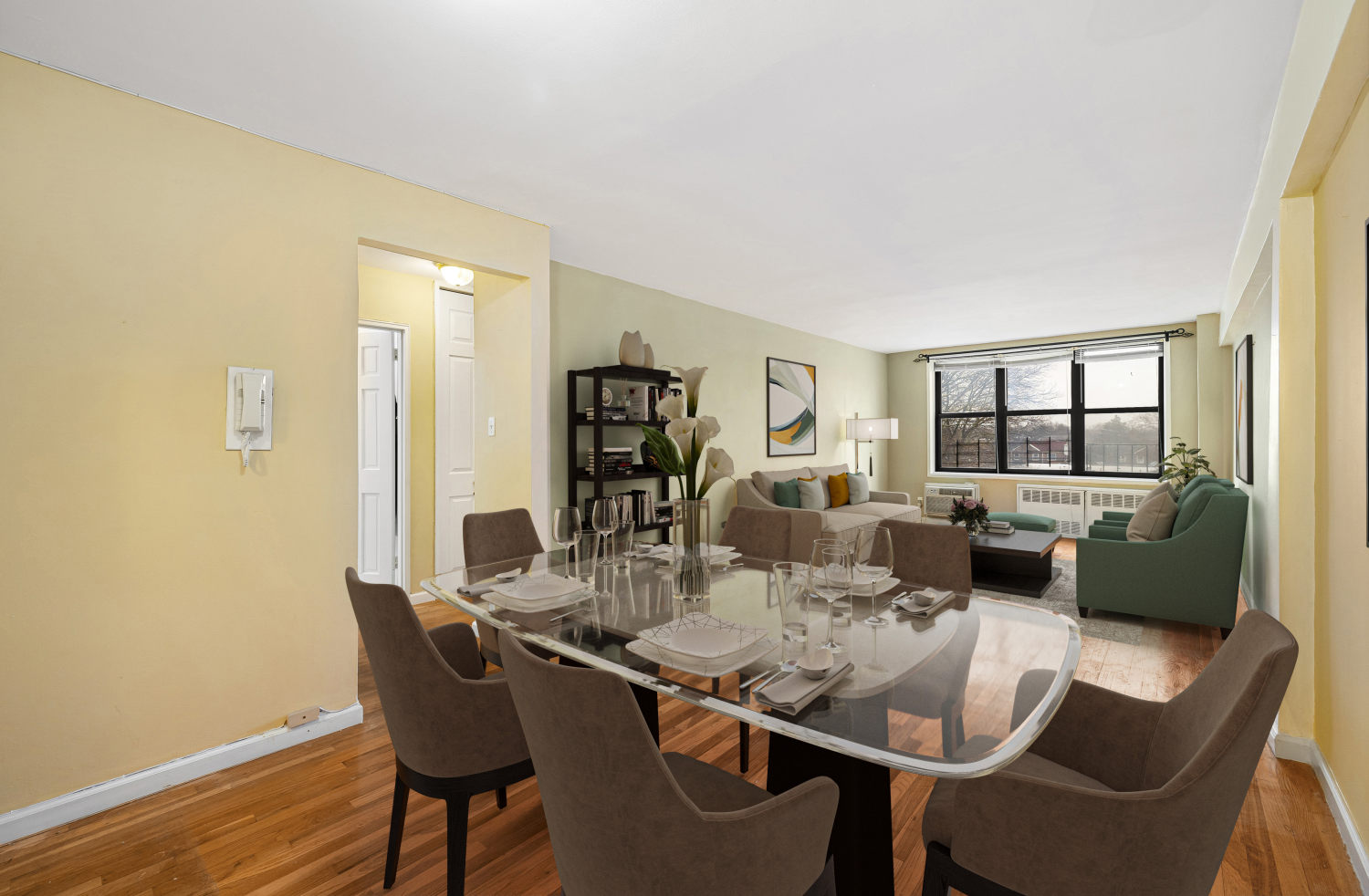 1199 East 53rd Street Unit: 4J