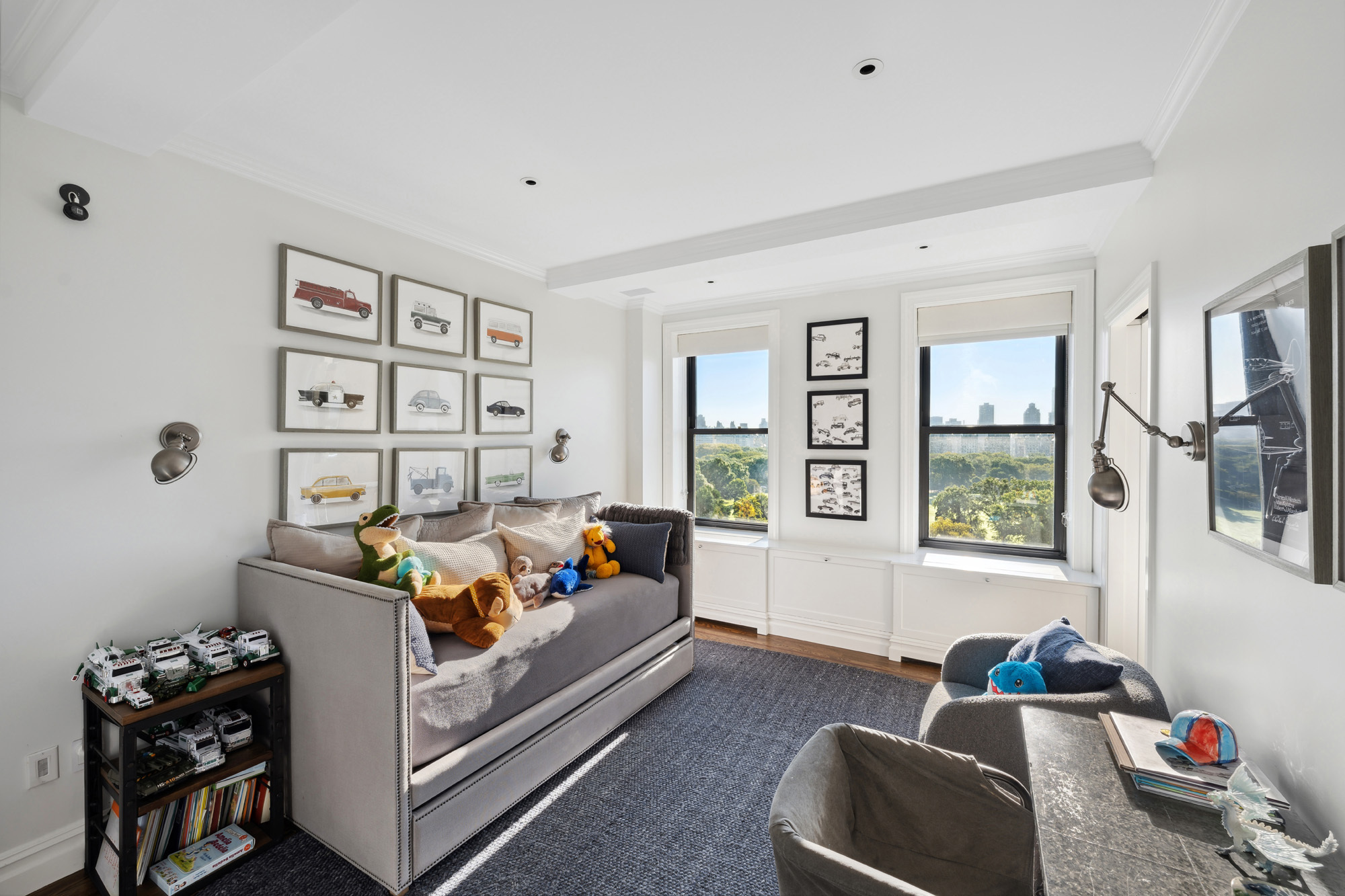 65 CENTRAL Park W Unit: PH/NORTH