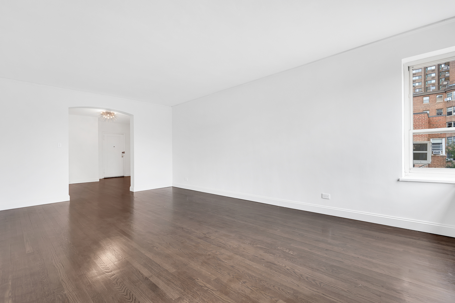 515 E 89TH Street Unit: 6H