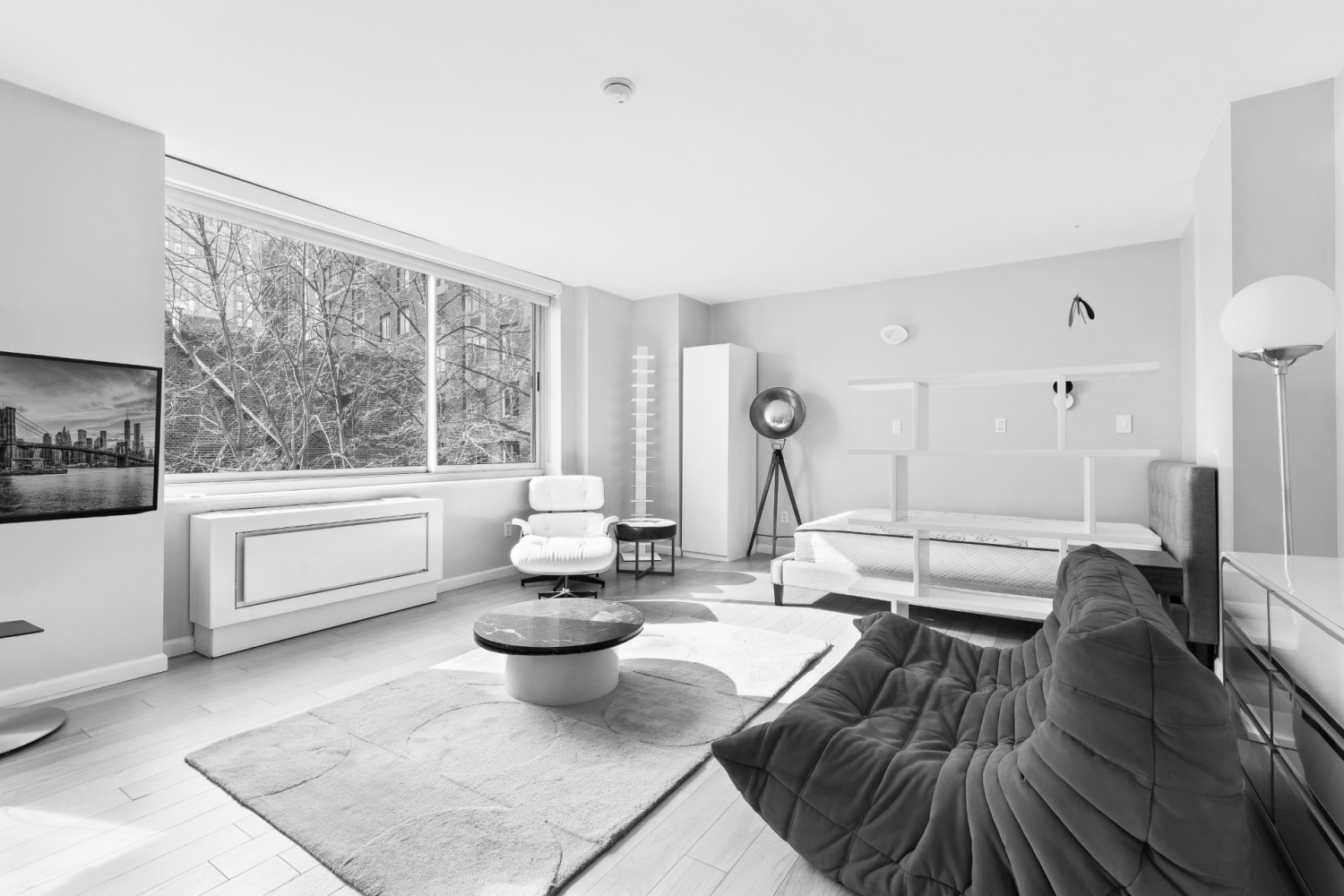 250 South End Avenue Unit: 3F