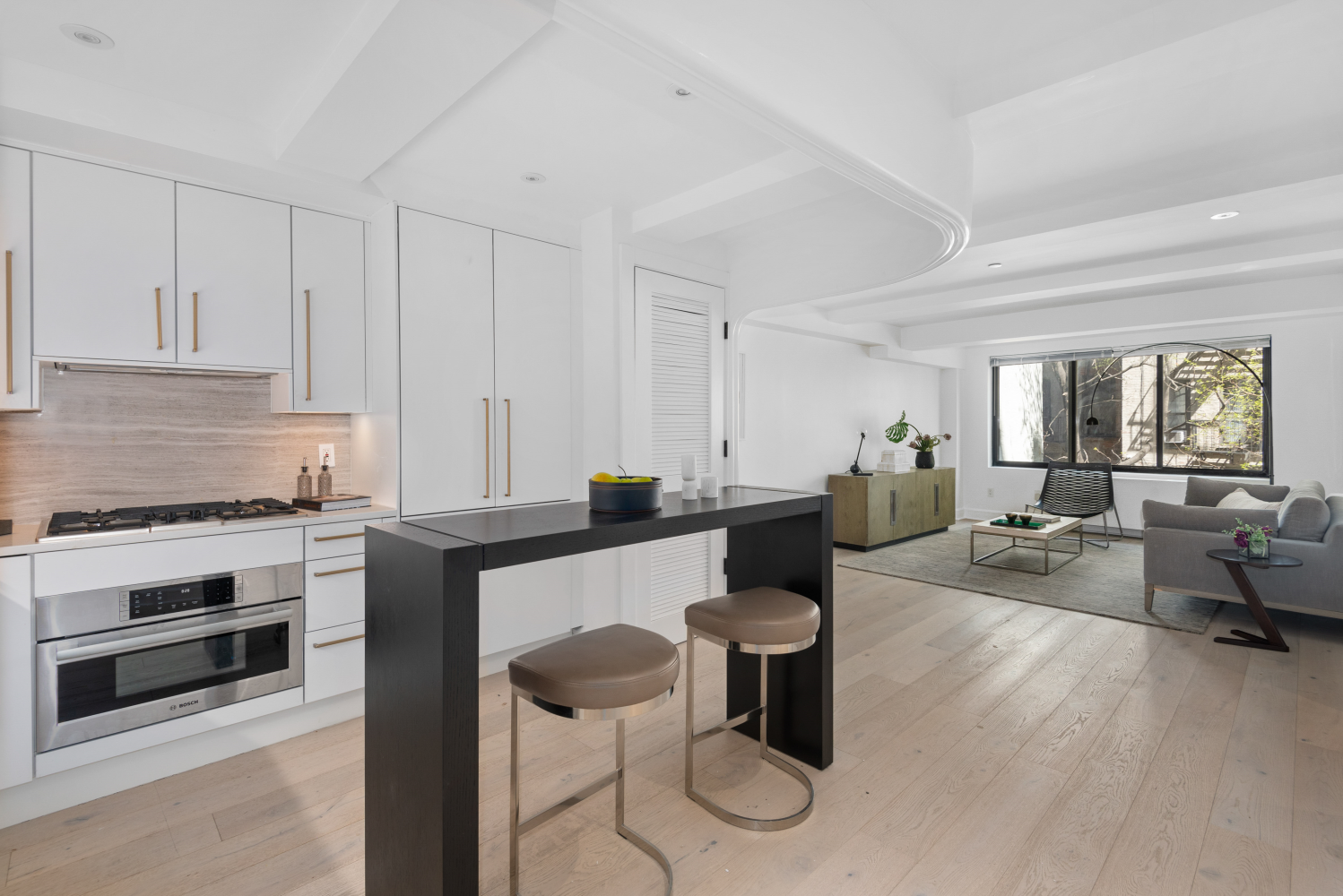 533 East 12th Street Unit: 2A