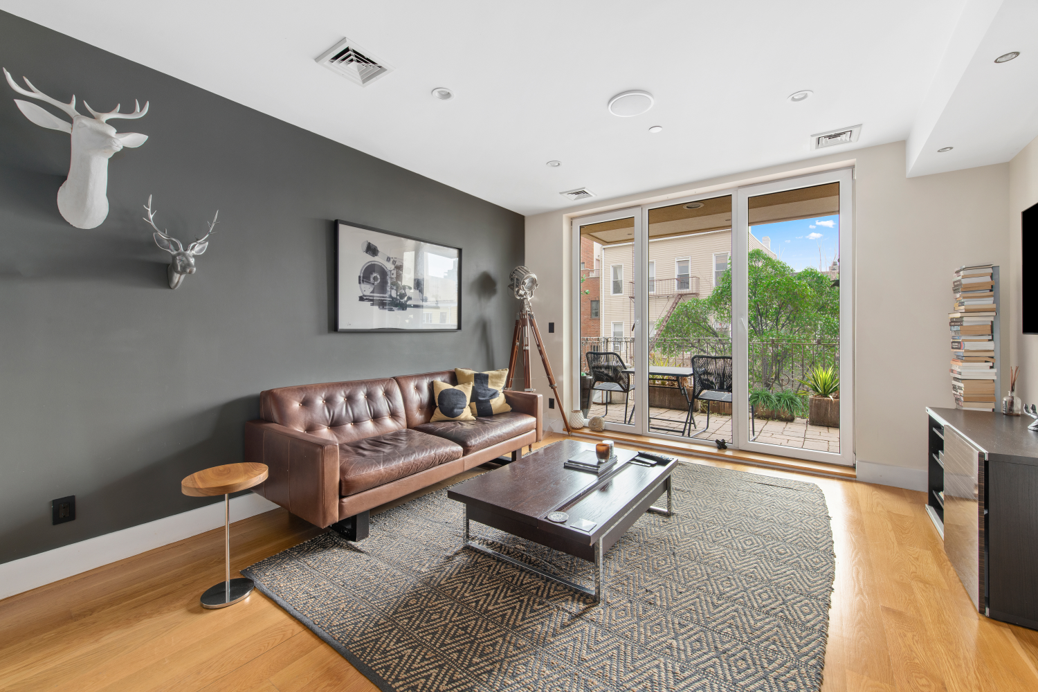 184 FROST Street Unit: 3B