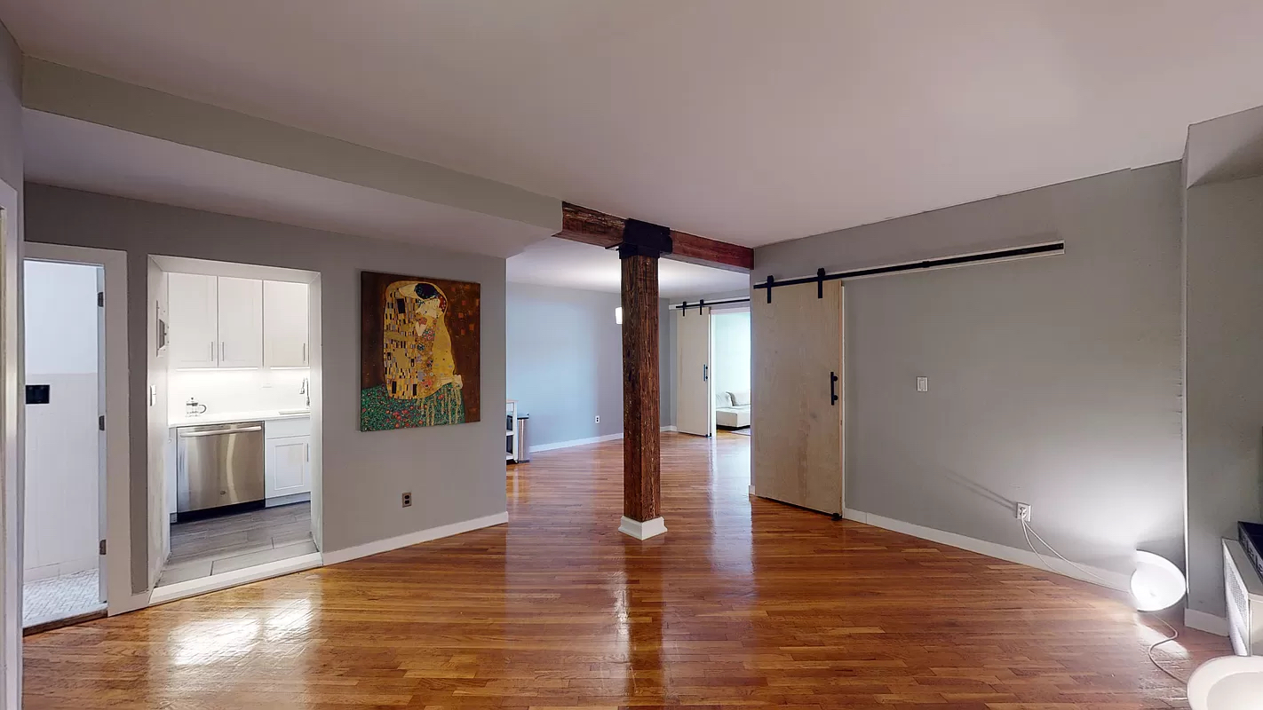 452 West 19th Street Unit: 2A