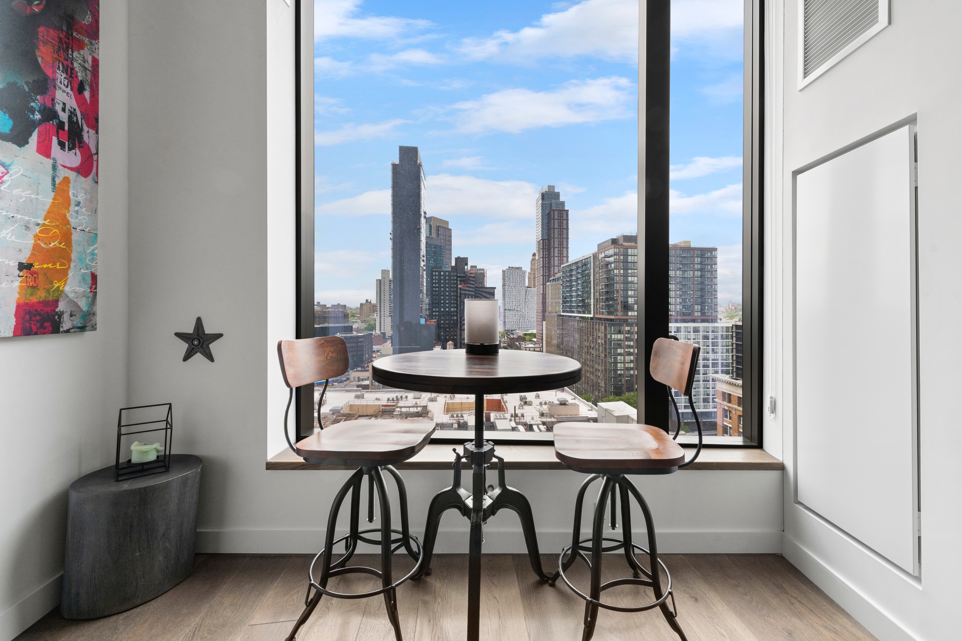 11 Hoyt Street 17-F