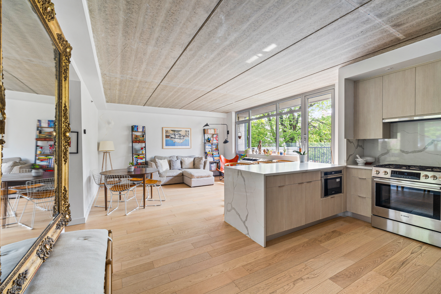 192 Spencer Street Unit: 3G