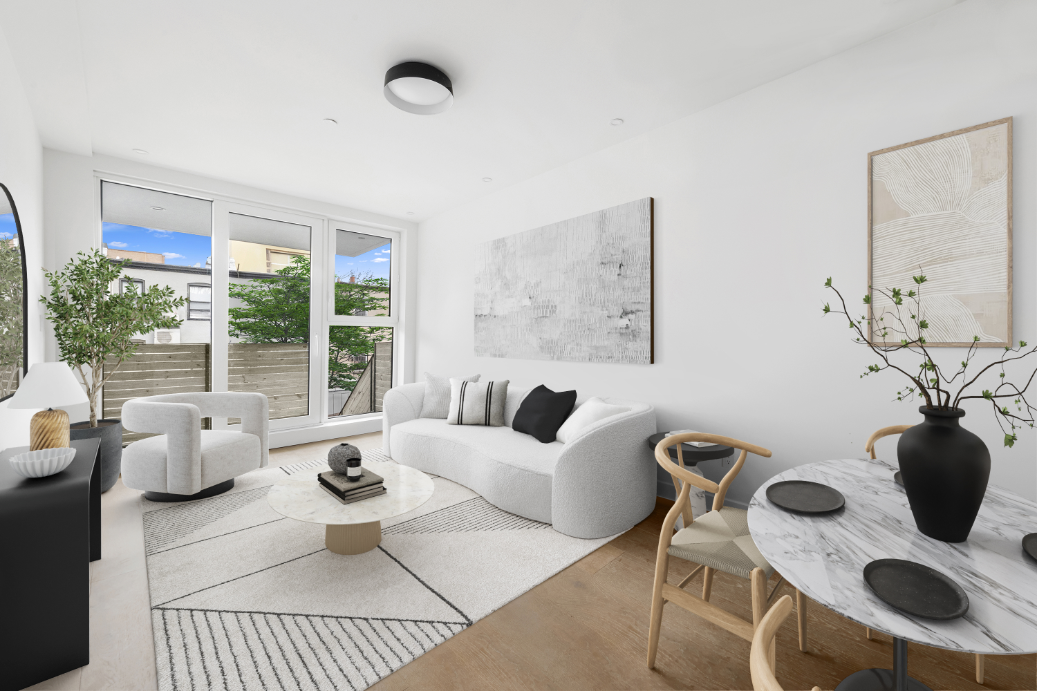 637 Madison Street Unit: 2B